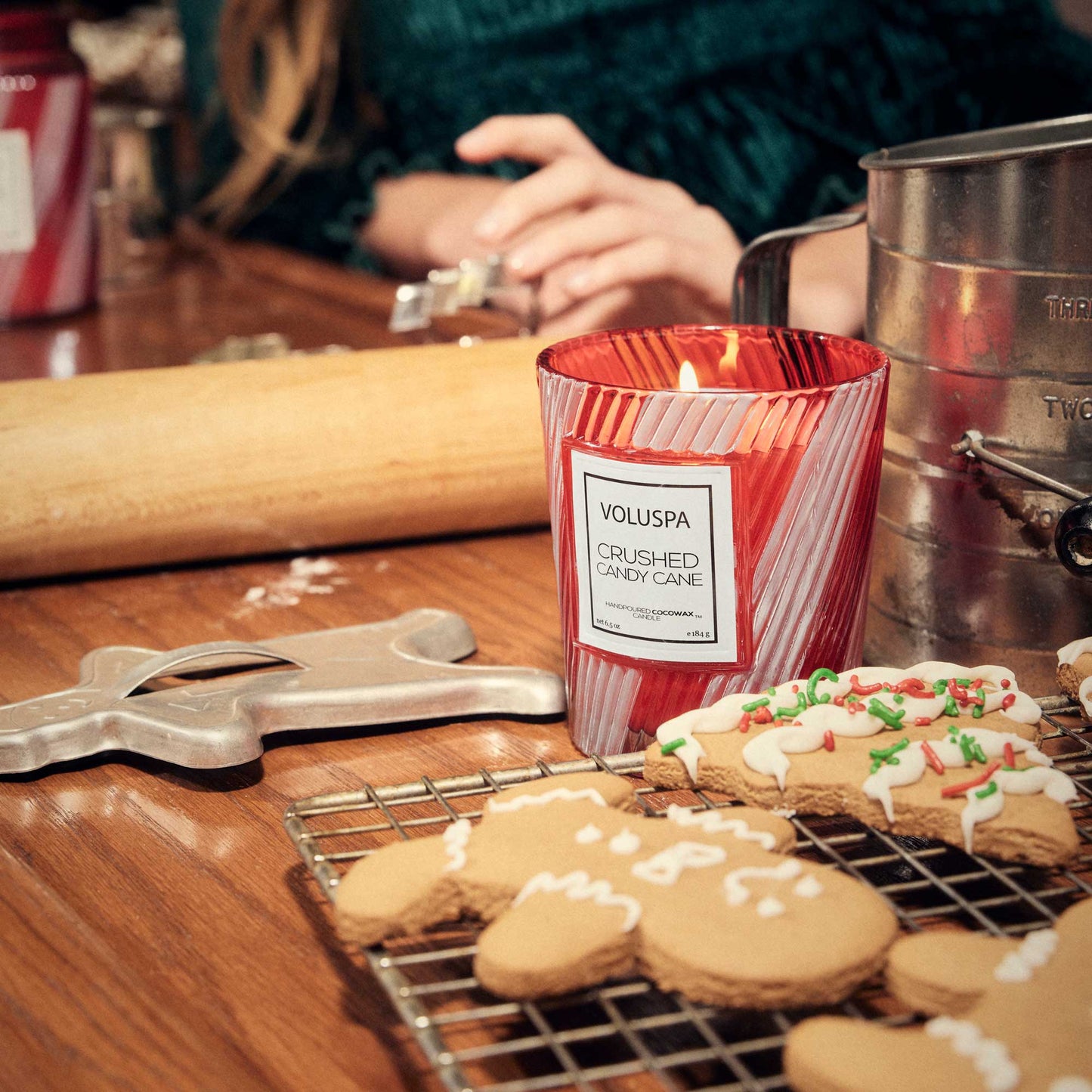 Crushed Candy Cane - Classic Candle